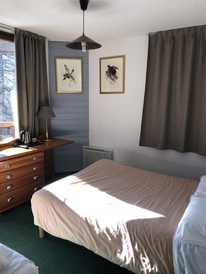 Hotel Les Trappeurs 레오레스 외부 사진